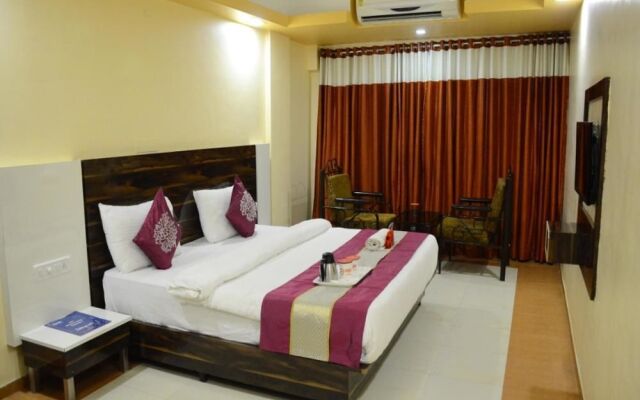 OYO Rooms Gold Valley Road Lonavala