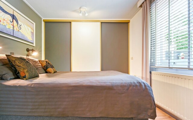 Serene Holiday Home in Ermelo with Large Furnished Garden