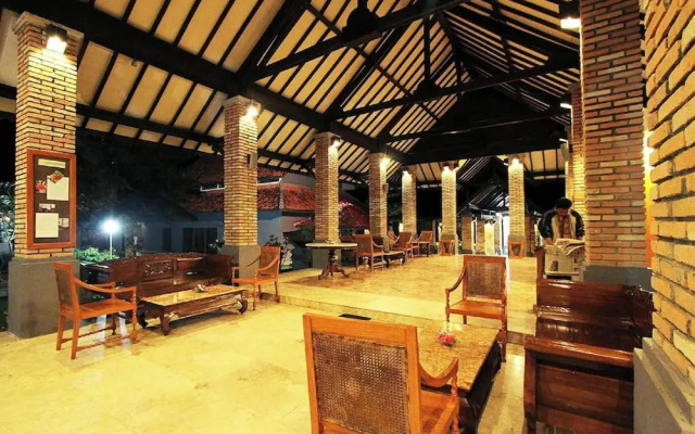 Beach Rock Resort Belitung