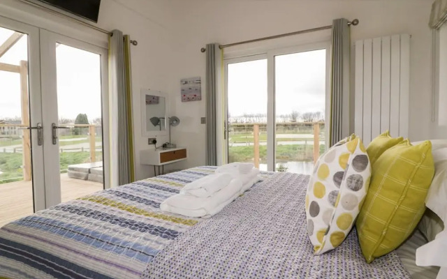 11 Meadow Retreat