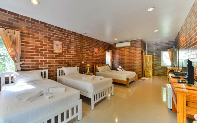 Theerama Cottage Resort