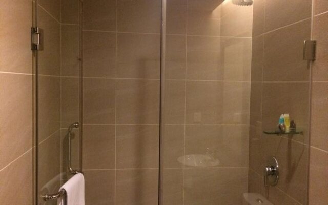 Lee Garden Inn