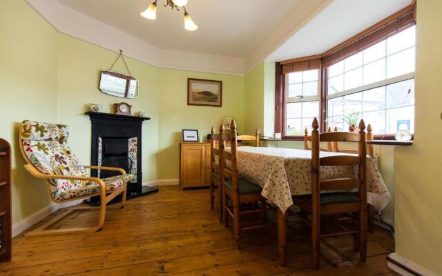 Oak House