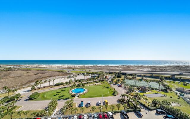 Crb1114 3 Bedroom Condo