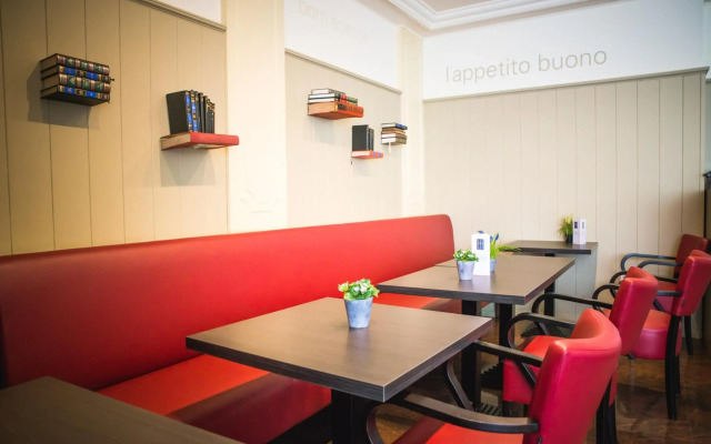 Antwerp Harbour Hotel