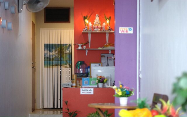 Enrico Hostel Patong