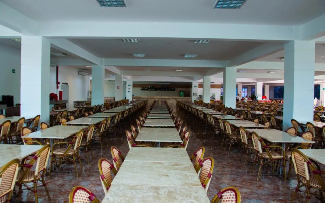 Lacqua diRoma Hotel com Parque Aquático 24 horas