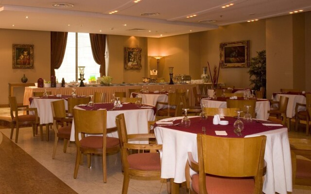 Tulip Inn Andalusia Hotel and suites