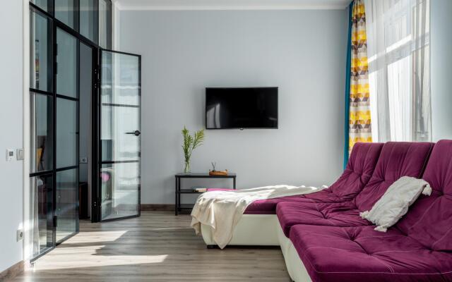 Sunny Home Apartments на улице Мира 44к1
