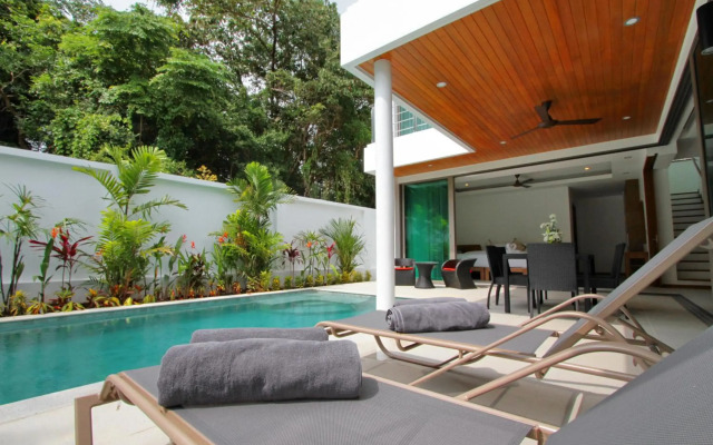 Ya Nui Beach Villas