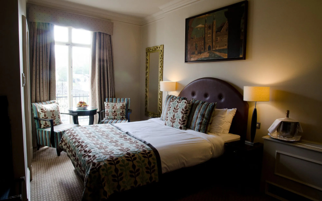 Harte and Garter Hotel