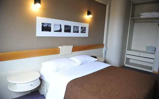 Tri Hotel & Flat Caxias