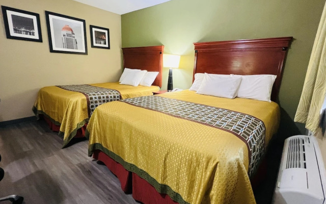 Deluxe Inn & Suites By OYO Miami OK