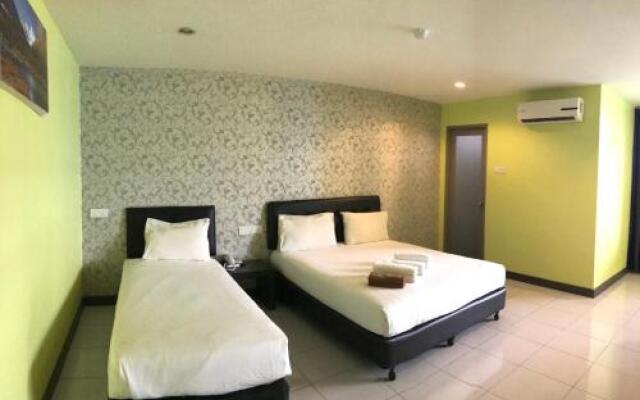 Sarikei Garden Hotel