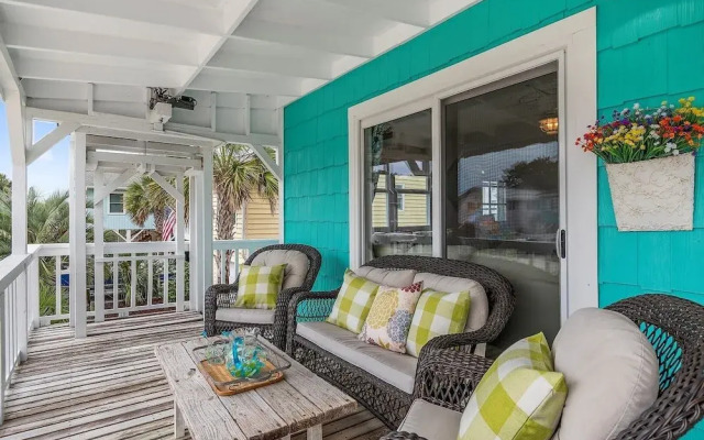 The Marlin House / 143 Marlin Drive 3 Bedroom Home