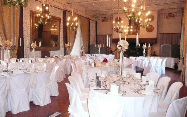 Château Royal de Saint Saturnin