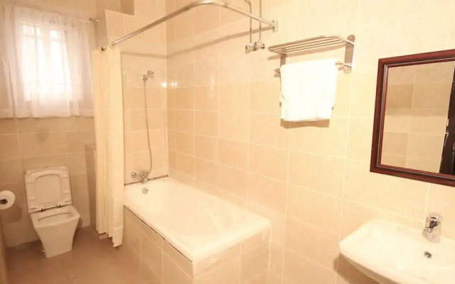 Residency Hotel Leophine House