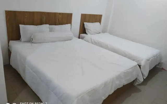 Hotel station 24