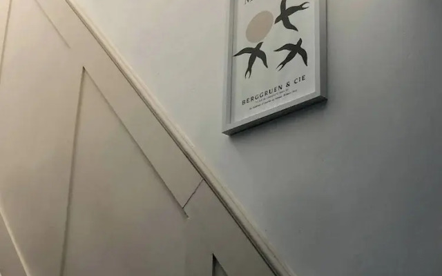 Modern Townhouse-free Parking-game Room-w-ifi