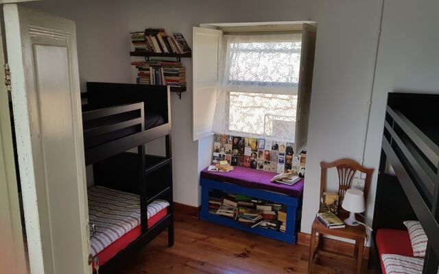 Ratones de Biblioteca - Hostel