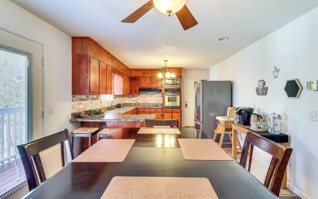 Peaceful Trenton Home w/ Patio Near Hiking!