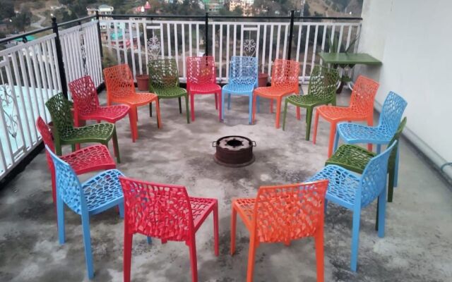 The Posh Hotel near Mall Road with Hassle Free Covered Parking