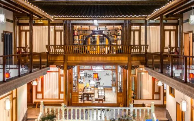 Tengchong Fengchengyuan Holiday Homestay (Heshun Ancient Town Branch)