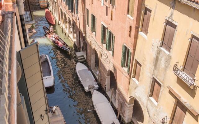 Venice Luxury Palace 9 by Wonderful Italy