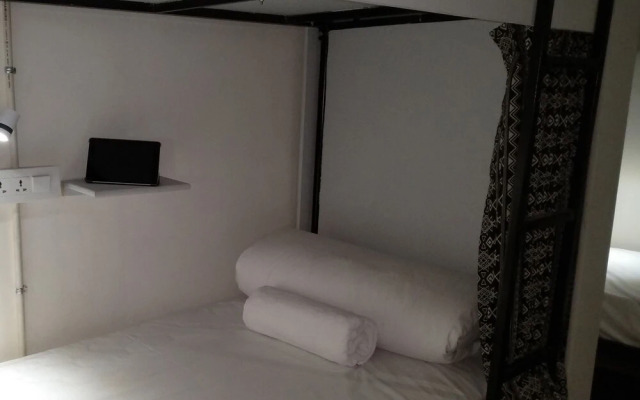 Nomadia Hostel by Anara Homes & Villas