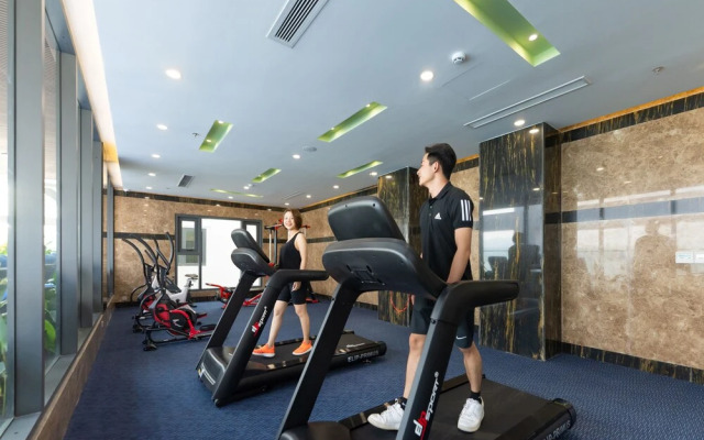 Canary Gold Hotel Quy Nhơn, Beachfront