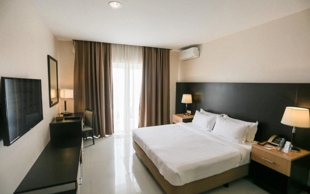 The Lake Hotel Tagaytay