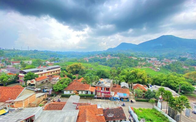 Warm And Cozy Studio At Taman Melati Jatinangor Apartment