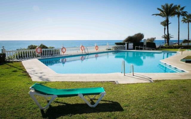 Holidays2Riviera Sea Side