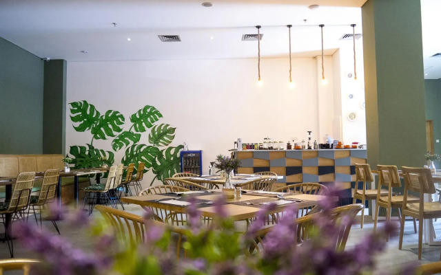 Radja Art and Boutique Hotel Simpang Lima