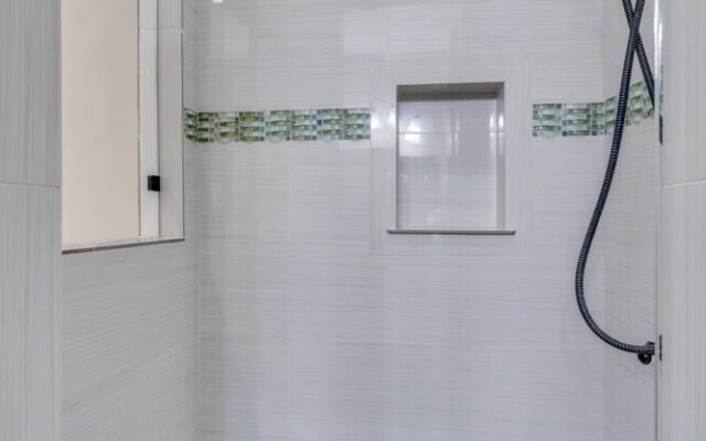 Spacious Sazerac Sanctuary