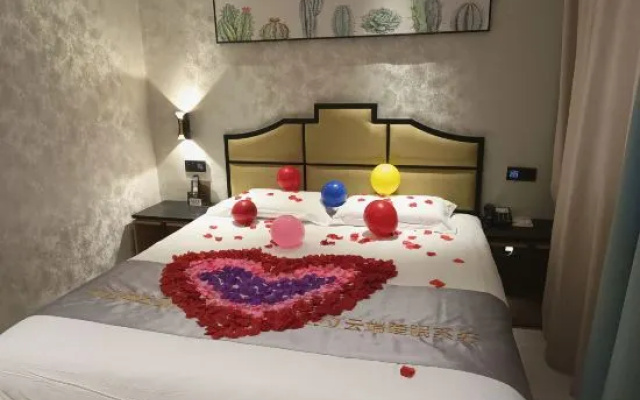Tianwang Boutique Hotel (Gongyi Xinxing Road Xingyue Times Square) – Guest Rooms – Zhengzhou