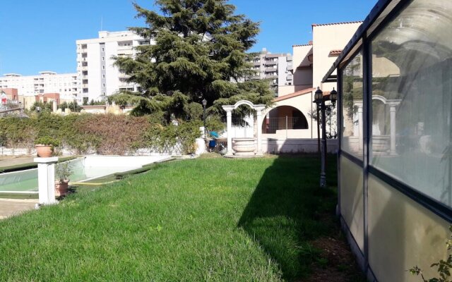 Studio In Taranto With Enclosed Garden And Wifi 200 M From The Slopes