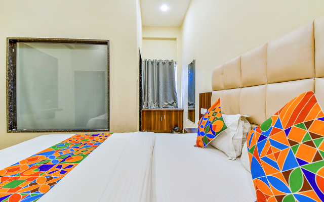 FabHotel Dosa Plaza