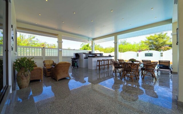 Private 3 Bedroom Pool Villa - PV7