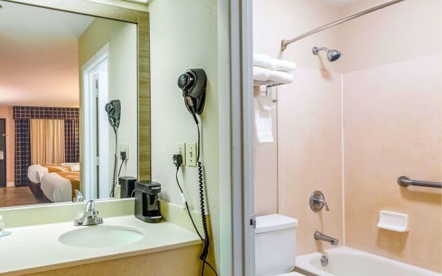 Quality Inn Quincy - Tallahassee West