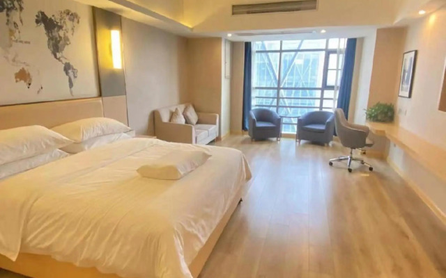 Kyriad Hotel (Xuzhou High-speed Railway Station West Exit)