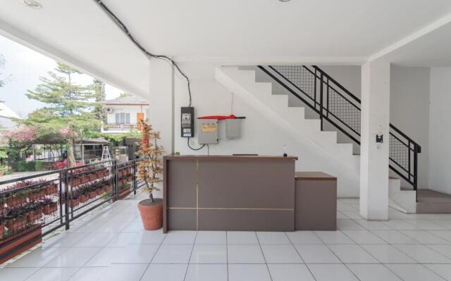 Urbanview Hotel Kazanan Lembang Bandung by RedDoorz