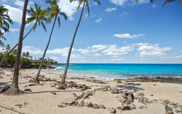 White Sands Village Oceanfront