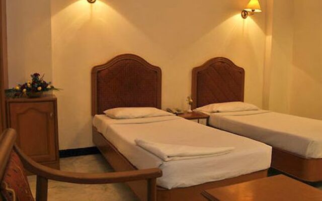 Hotel Atchaya