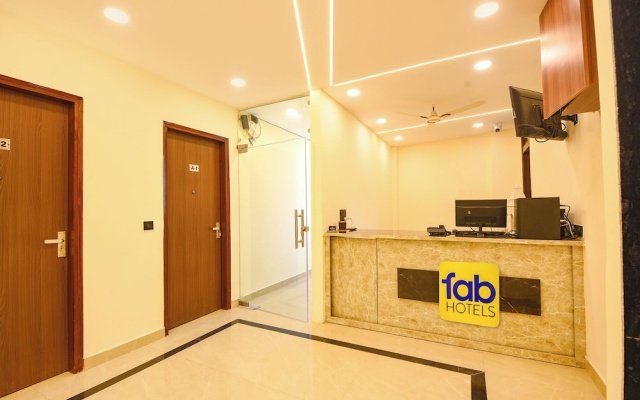 Fabhotel Pvs Grand