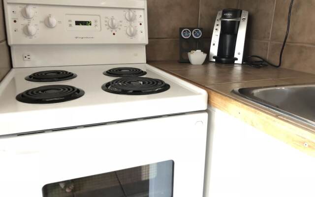 The Piccadilly Motel