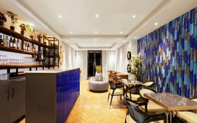 Iris Hotel Maitama