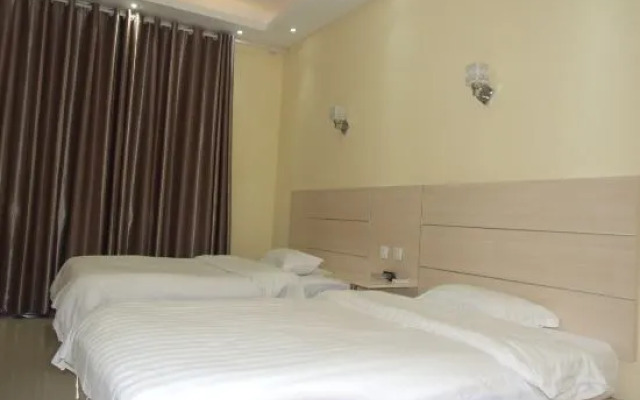 Zhoukou Meijing Business Hotel