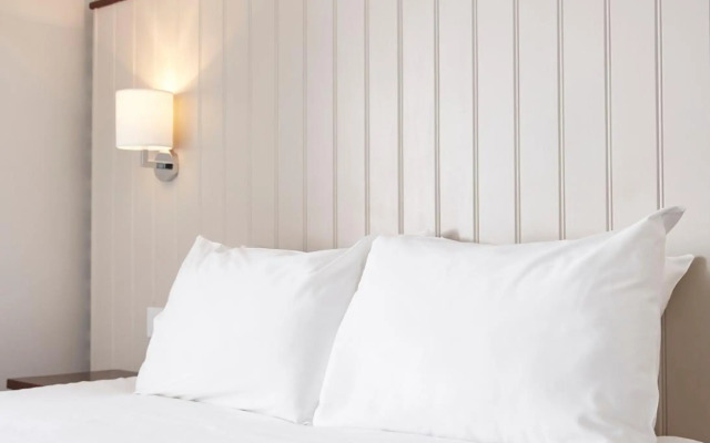 Premier Inn Pontefract South Hotel