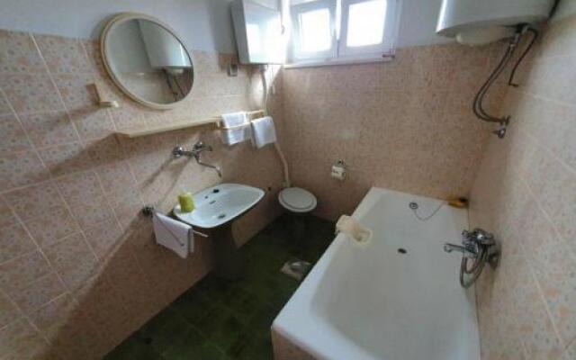 Apartment Želo